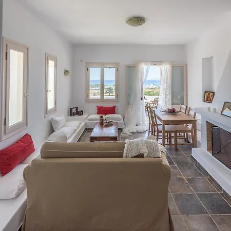 Dom wakacyjny Mylopotas With Sea View *