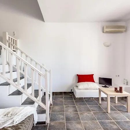 Dom wakacyjny Mylopotas With Sea View *