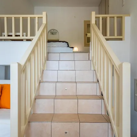 Dom wakacyjny Mylopotas With Sea View *