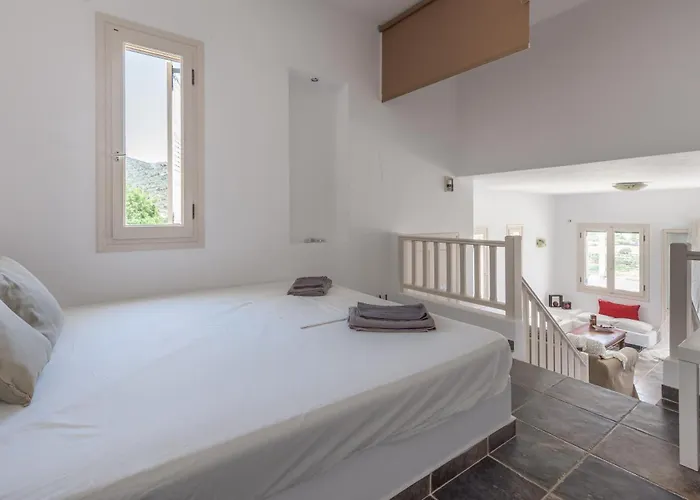 Mylopotas With Sea View * イオス島 チョーラ